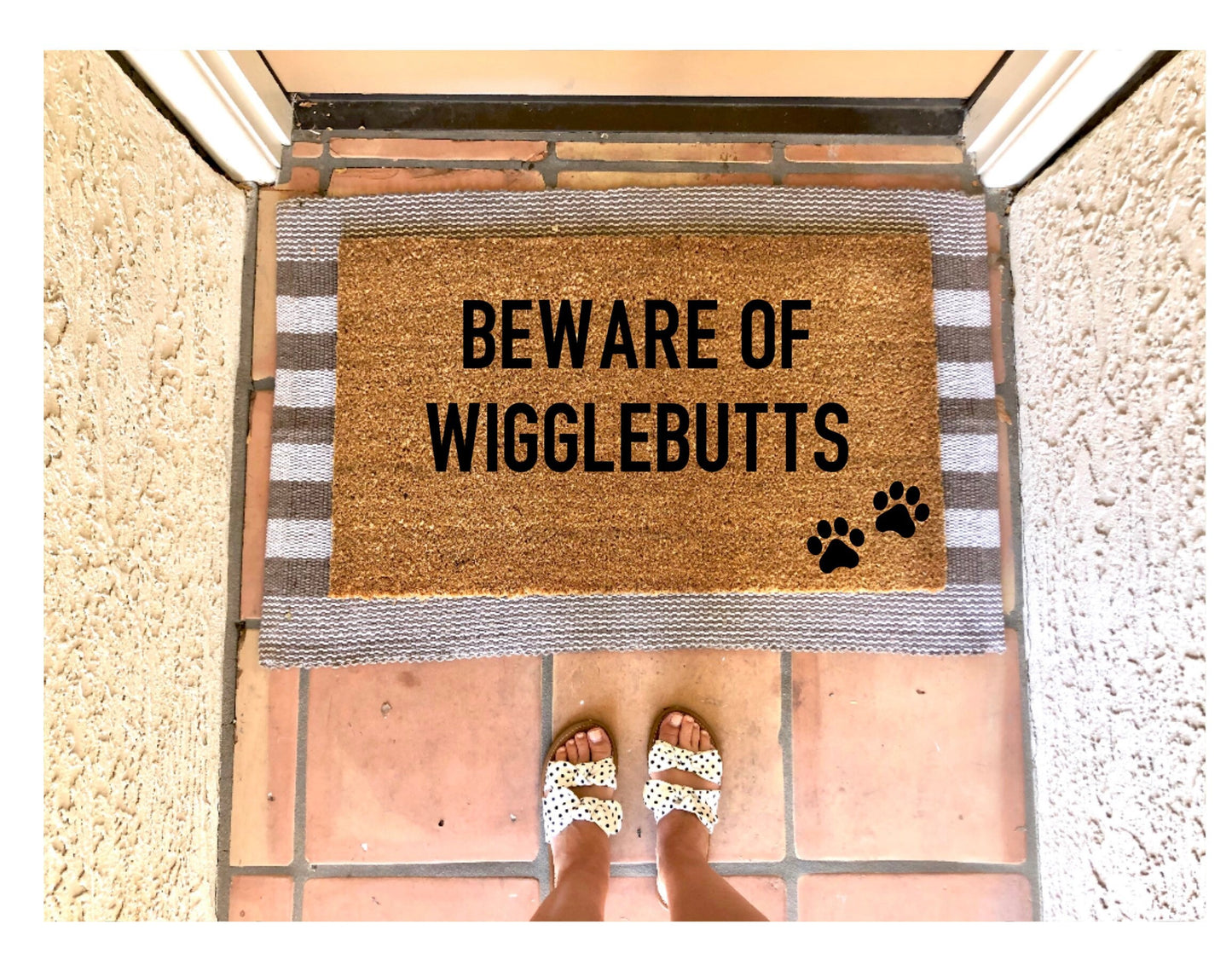 Beware of wigglebutts doormat, dog doormat, pet doormat, cute doormat, dog mom