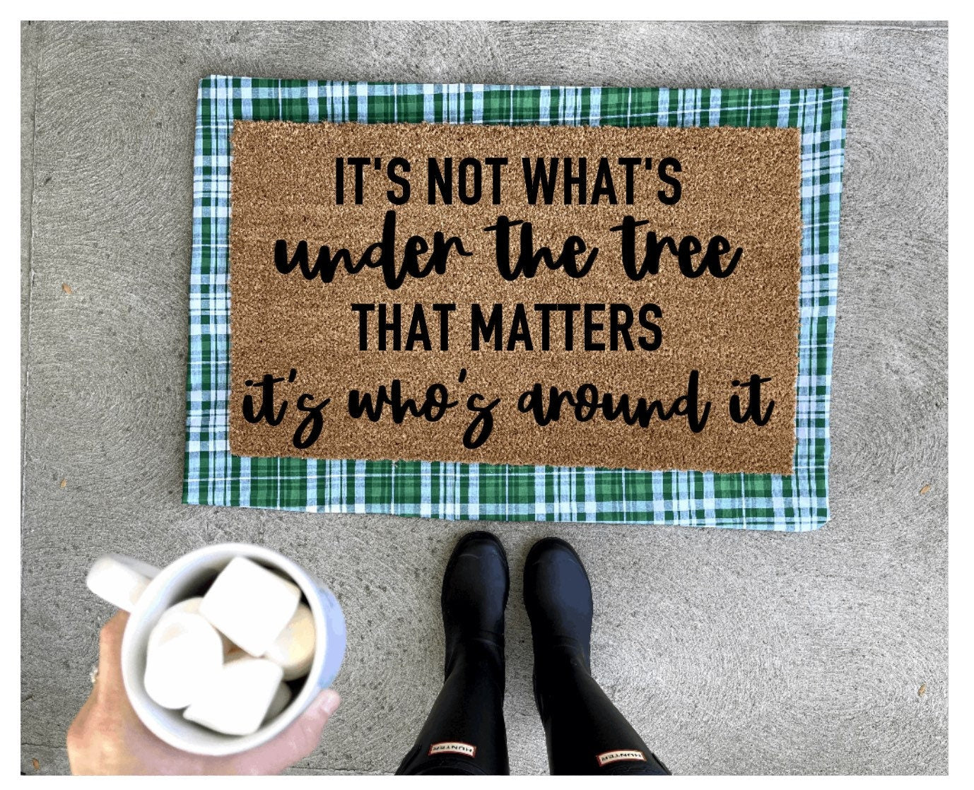 It’s not what’s under the tree that matters it’s who’s around it doormat, Christmas doormat, Charlie Brown, peanuts doormat
