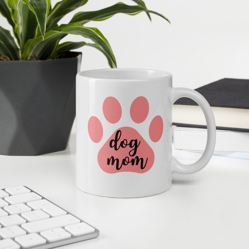 Dog mom pink paw mug, dog mom, dog mug, mothers day, gift for her, cute mug