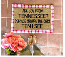 Load image into Gallery viewer, Ten I see Pick up Line Doormat, valentines day, cute doormat, valentines day mat, valentine, heart, love doormat
